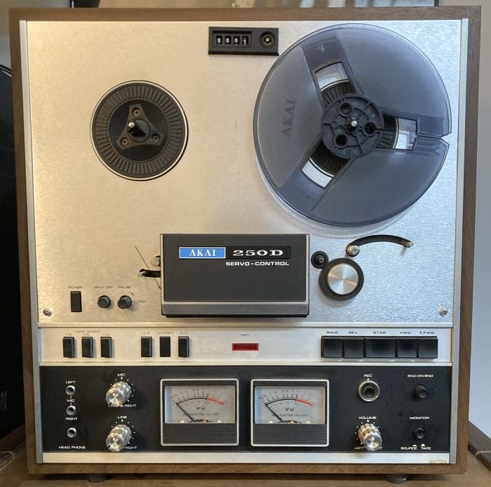 Akai 250D Reel to Reel Deck