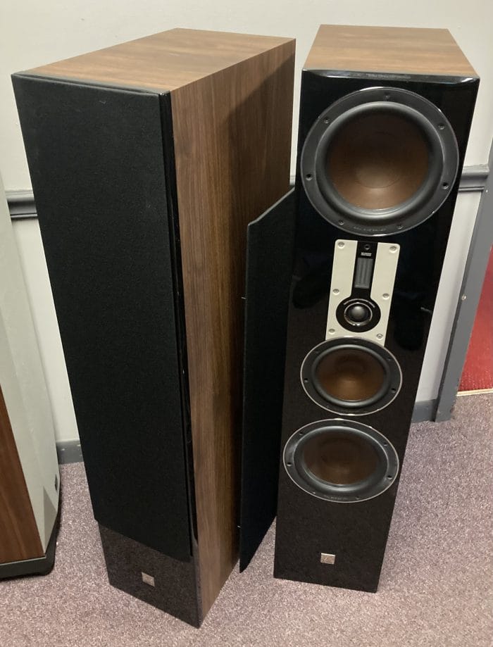 DALI Opticon 8 Speakers