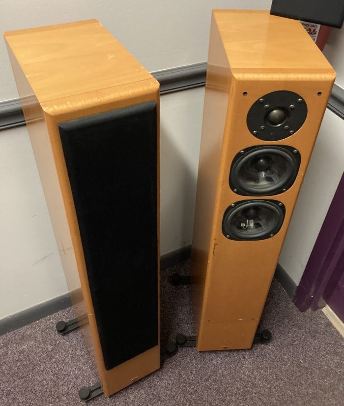 Vienna Acoustics Mozart Speakers