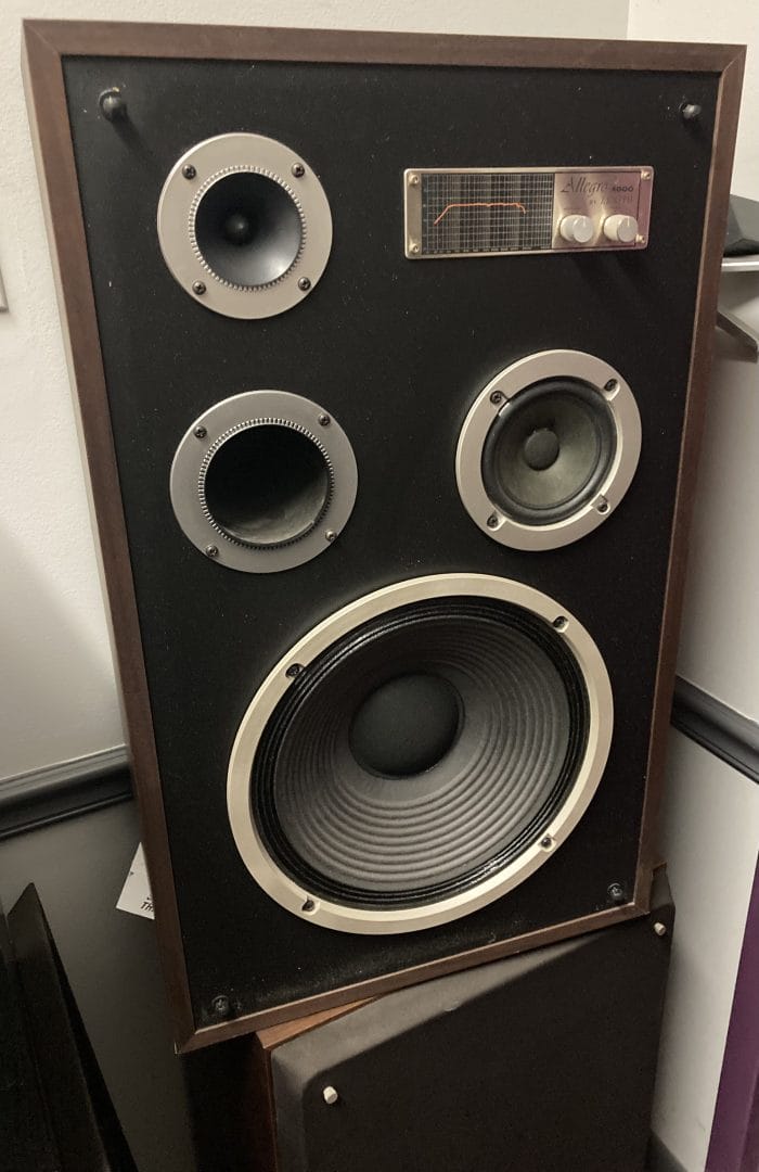Zenith Allegro MC4000 Speakers