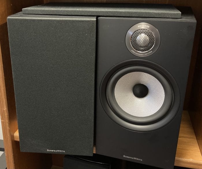 B&W 606 S2 Speakers
