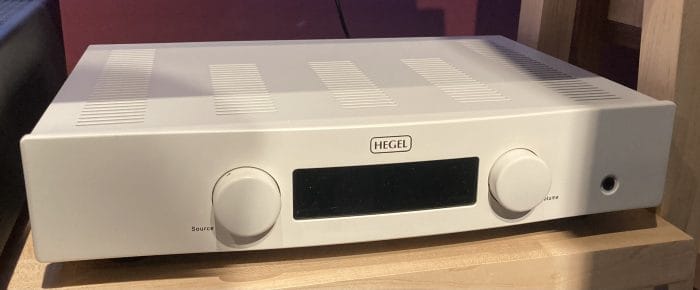 Hegel H120 Integrated Amp
