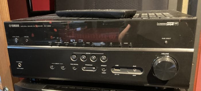 Yamaha RXV685 AV Receiver w/HDMI, remote