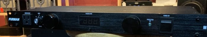 Furman M8DX Line Conditioner